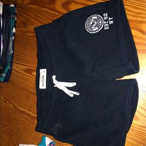 Large Abercrombie sofie shorts